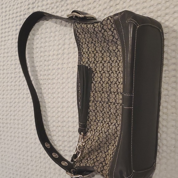 Coach Handbags - Coach Bag